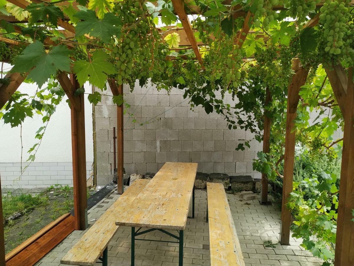 Ferienwohnung Linde - Marburg Biedenkopf Mit 5 Zimmer Und Balkon Frechenhausen ภายนอก รูปภาพ